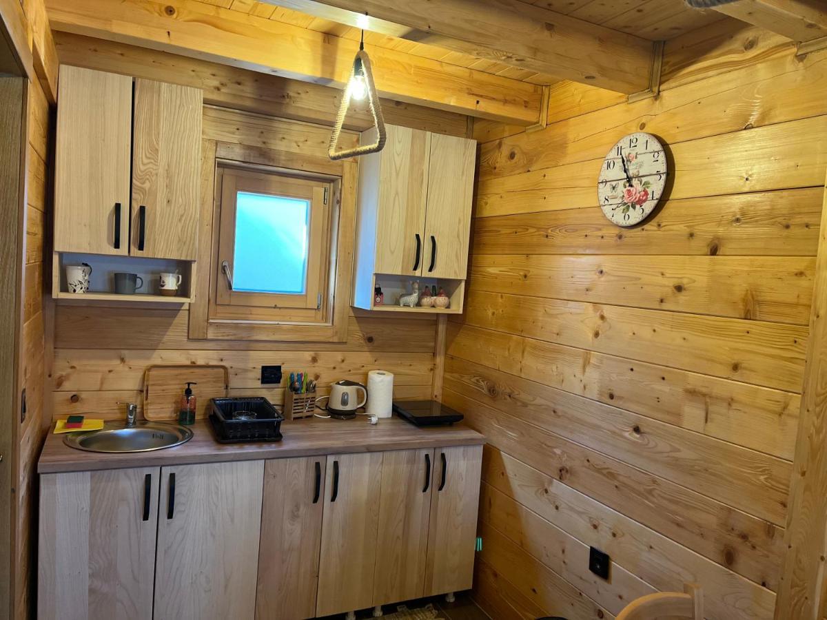 Apartmani Joka I Drvene Kucice Vrdnik Extérieur photo