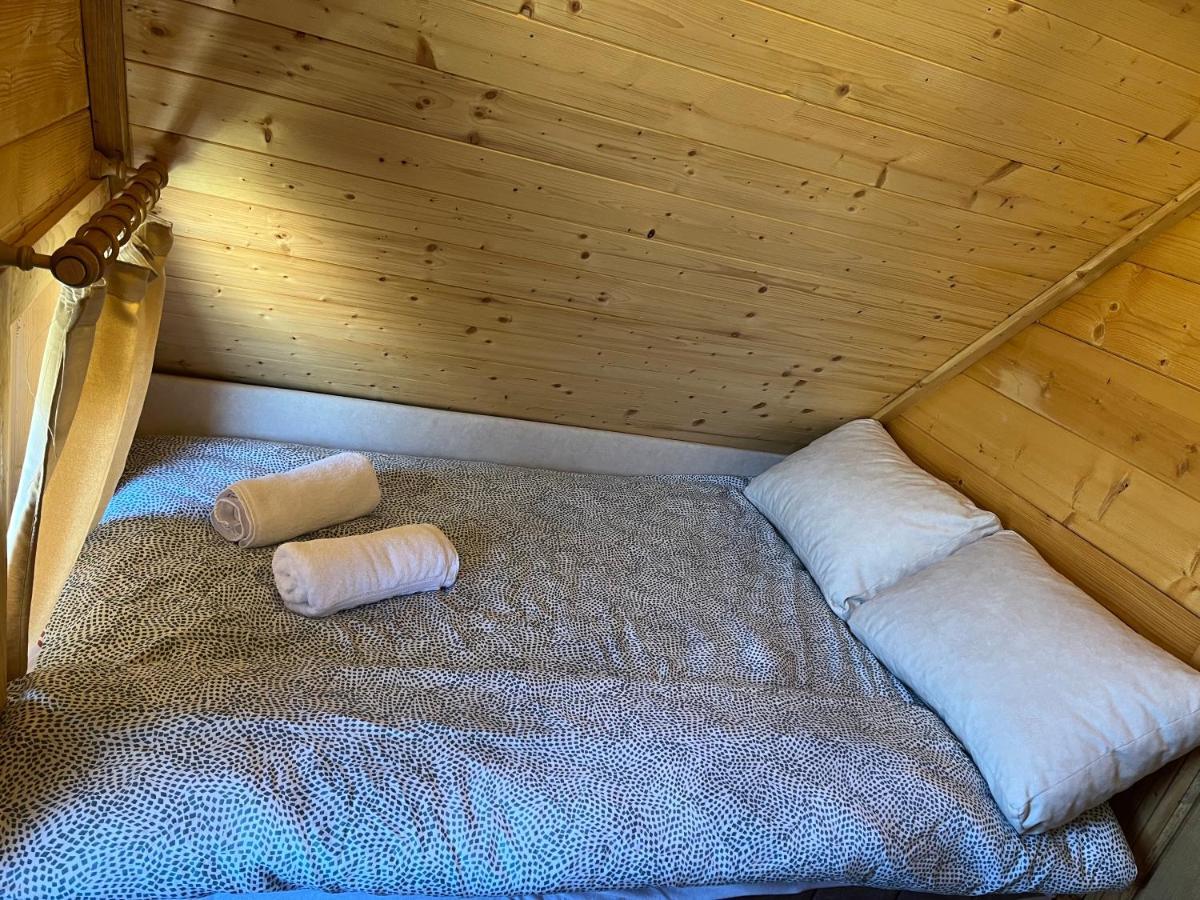 Apartmani Joka I Drvene Kucice Vrdnik Extérieur photo